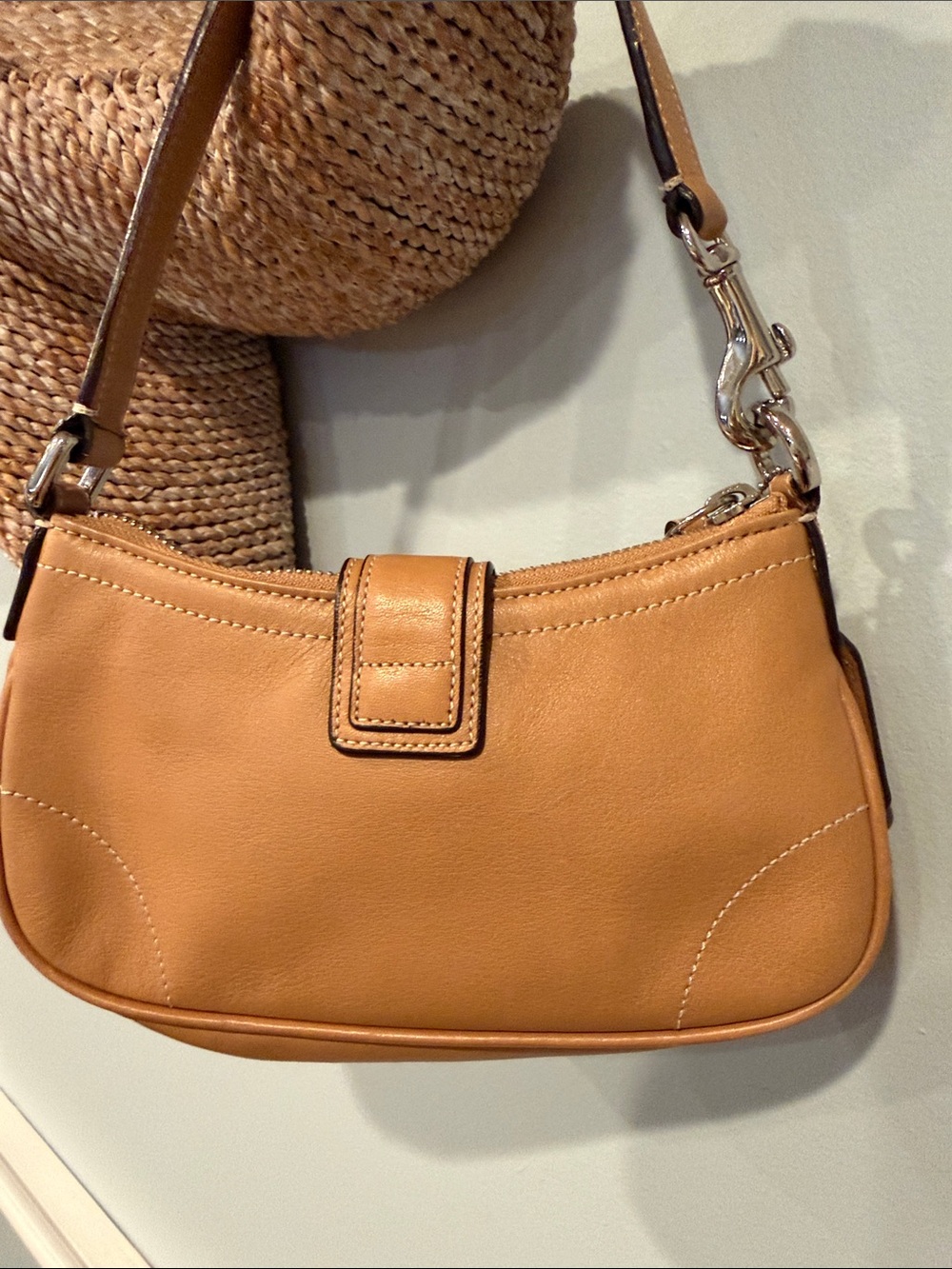 Coach Y2K Hampton Demi Tan Leather SoHo Buckle Mini Bag #7542 Vintage - Picture 6 of 10